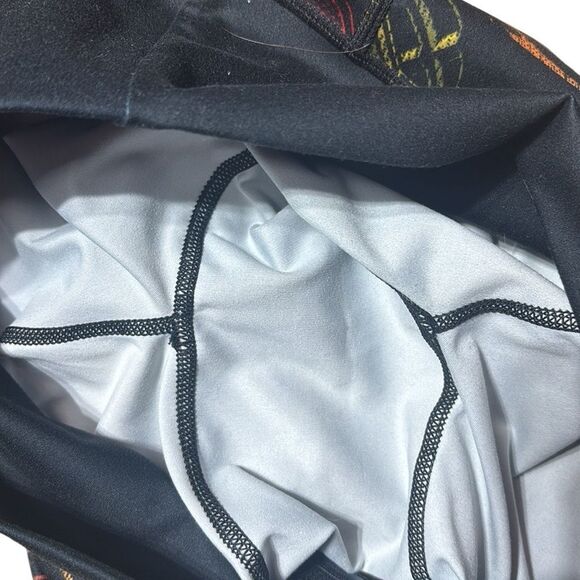 Constantly varied gear dressed to kill workout set shorts/bra - Picture 5 of 7